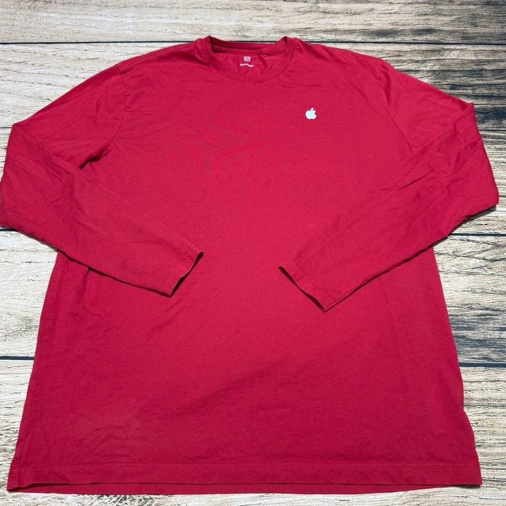 Apple Long Sleeve T-Shirt Mens XLT Red Crew Neck Tech Employee Genius Bar - Picture 2 of 6